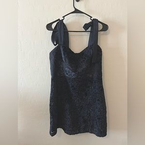 House of Harlow 1960 dress